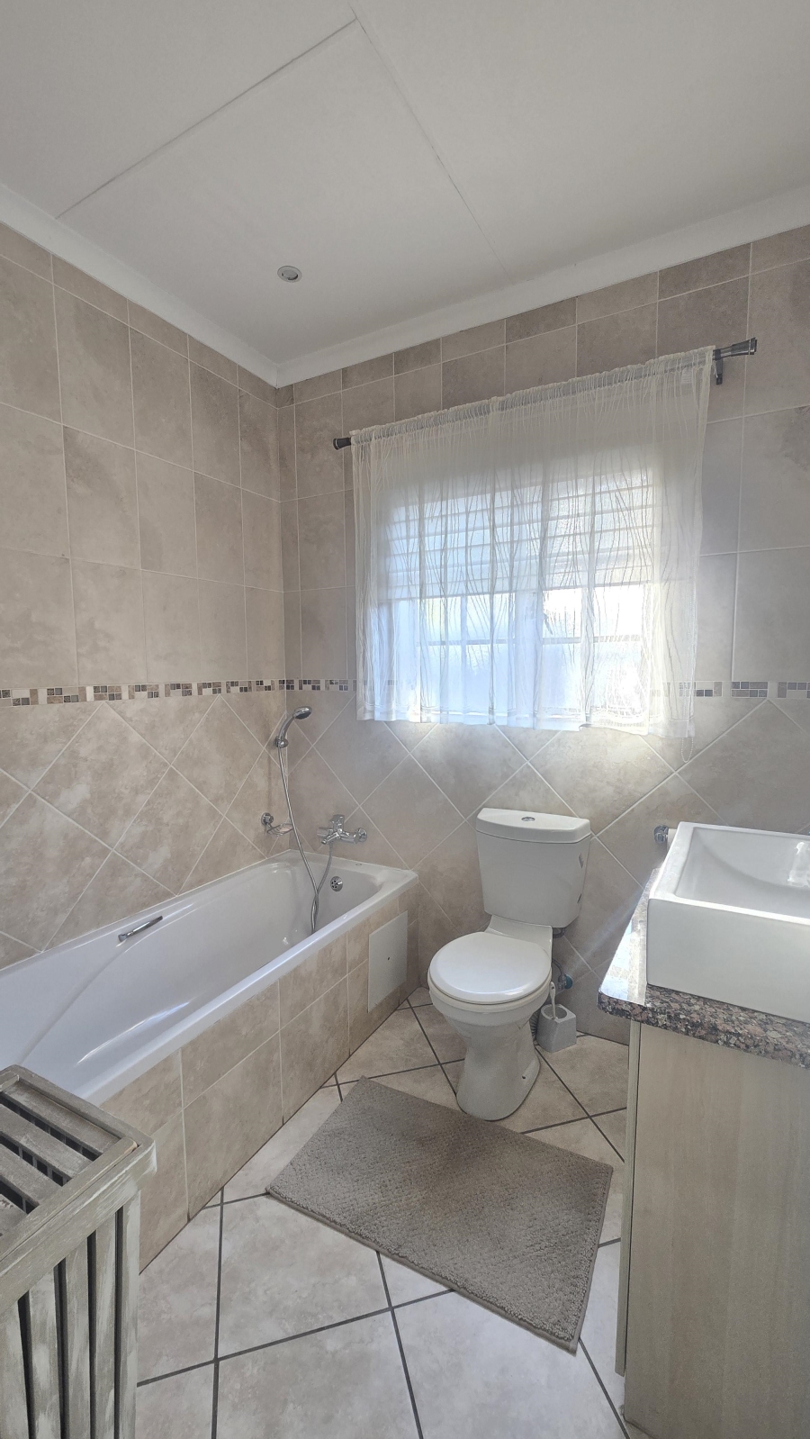 3 Bedroom Property for Sale in Waterkloof East North West